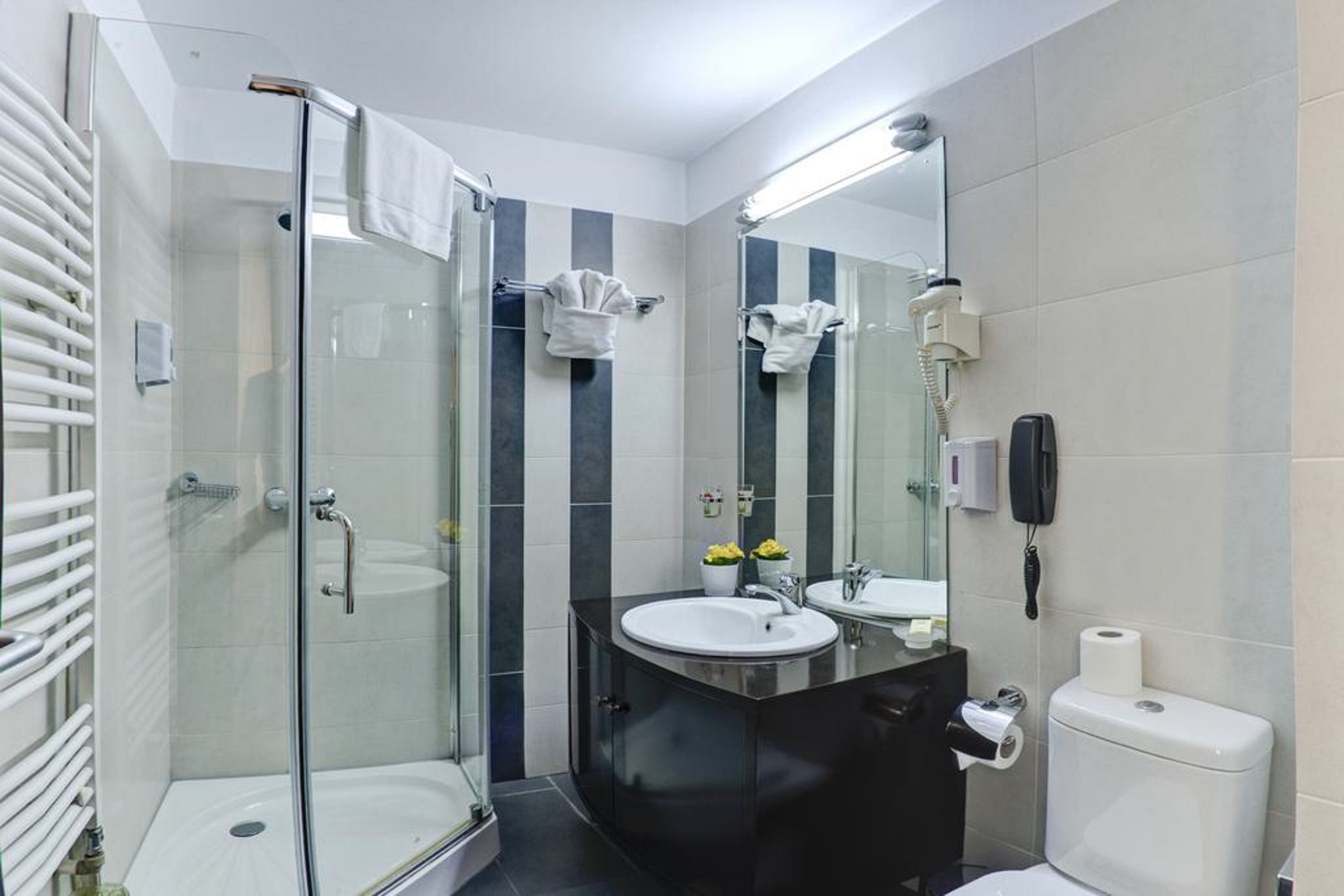 Avis Hotel By WS Hotel Group 28/30