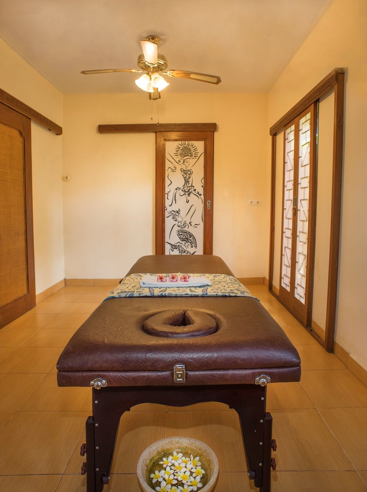 Pondok Agung Bed & Breakfast 12/71