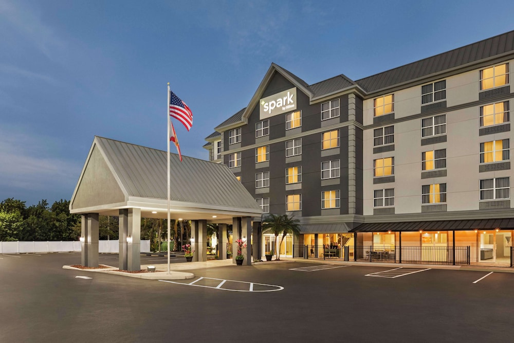佛罗里达州奥兰多卡尔森套房乡村旅馆(Spark by Hilton Orlando Universal Blvd) 图片4