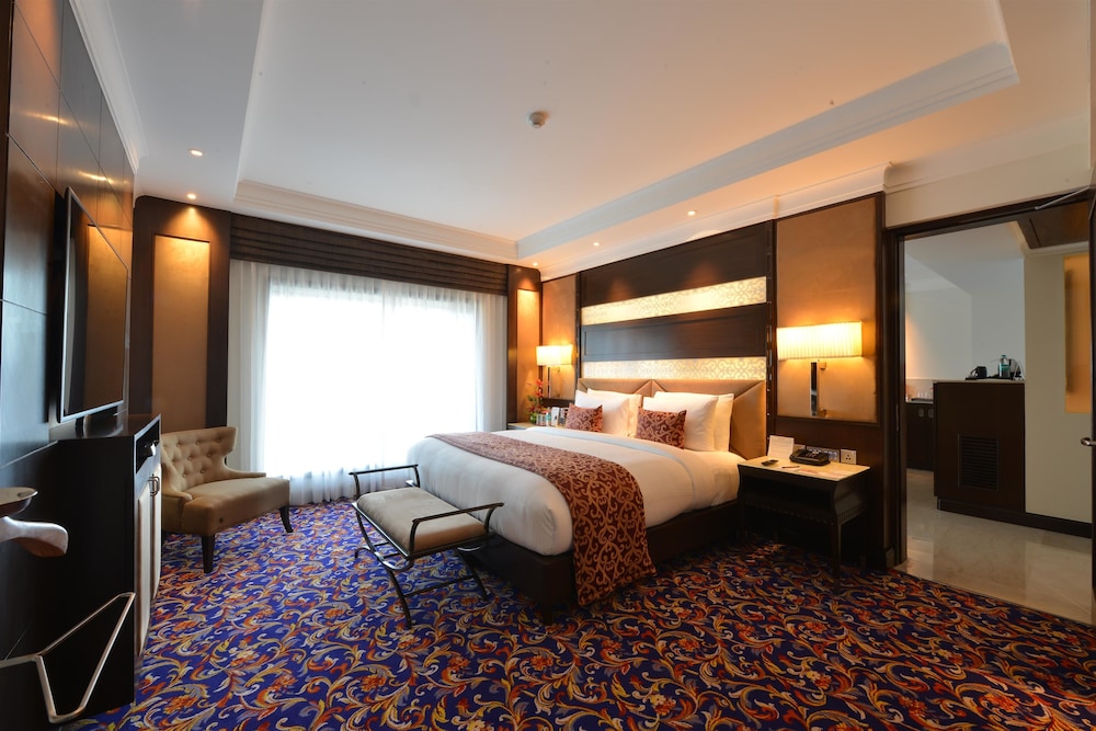 Ramada Plaza by Wyndham Chennai 21/55