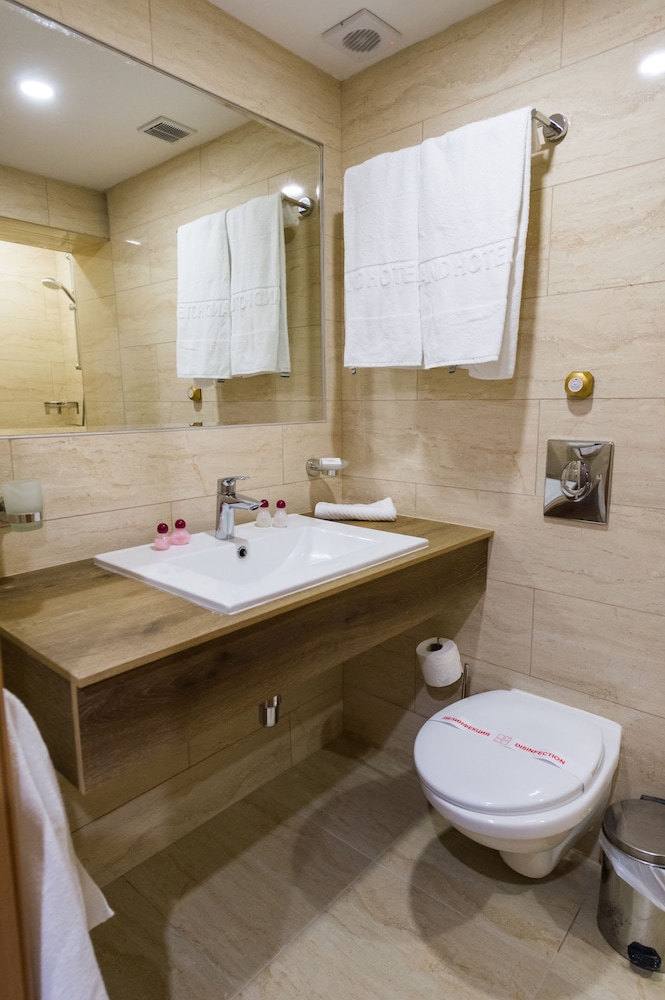 Grand Hotel Sunny Beach 37/41