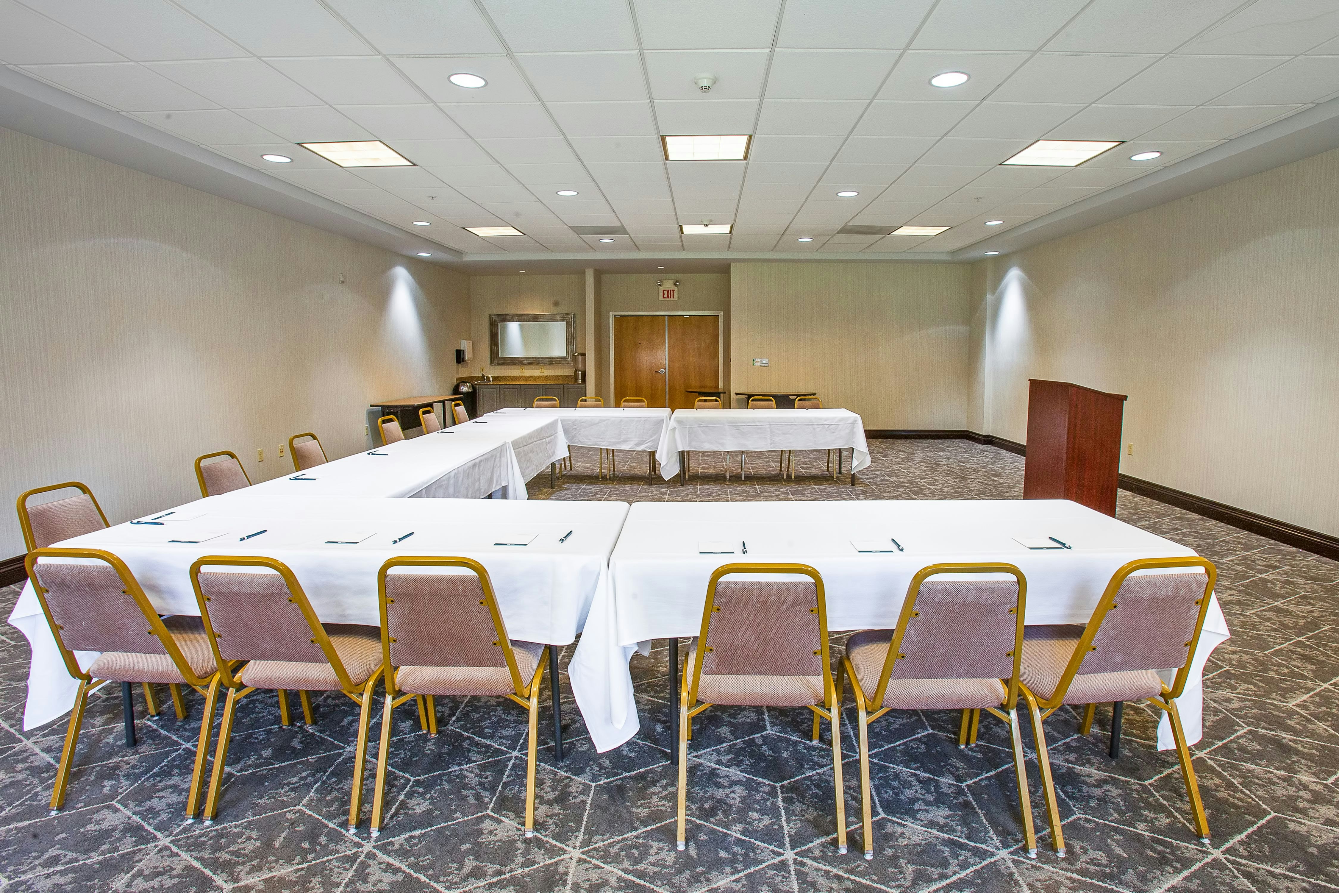 Homewood Suites By Hilton Bakersfield 57/70