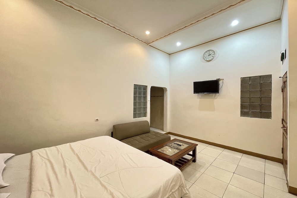 Hotel Ramayana Garut 30/50