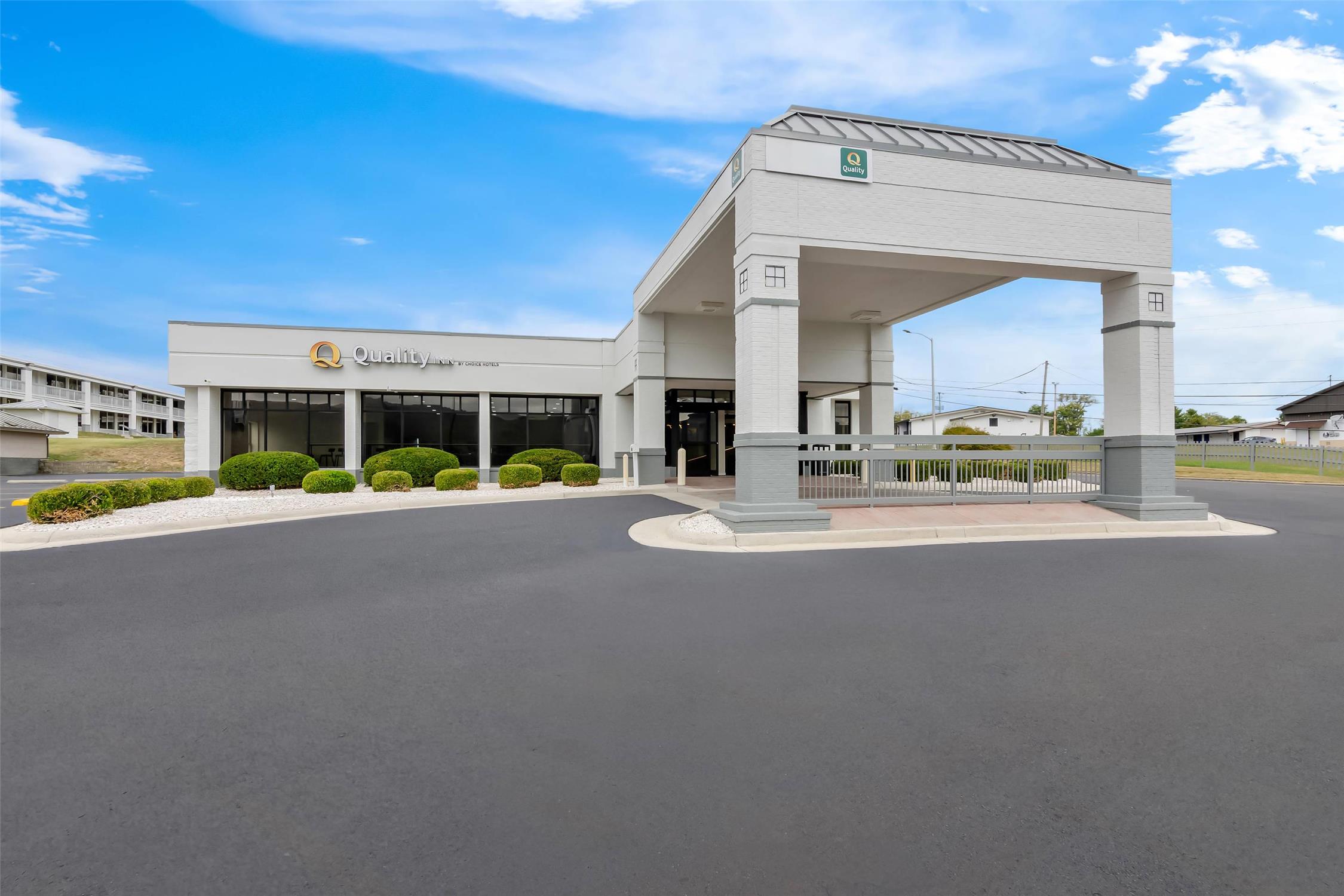 Quality Inn & Suites Wytheville 23/26
