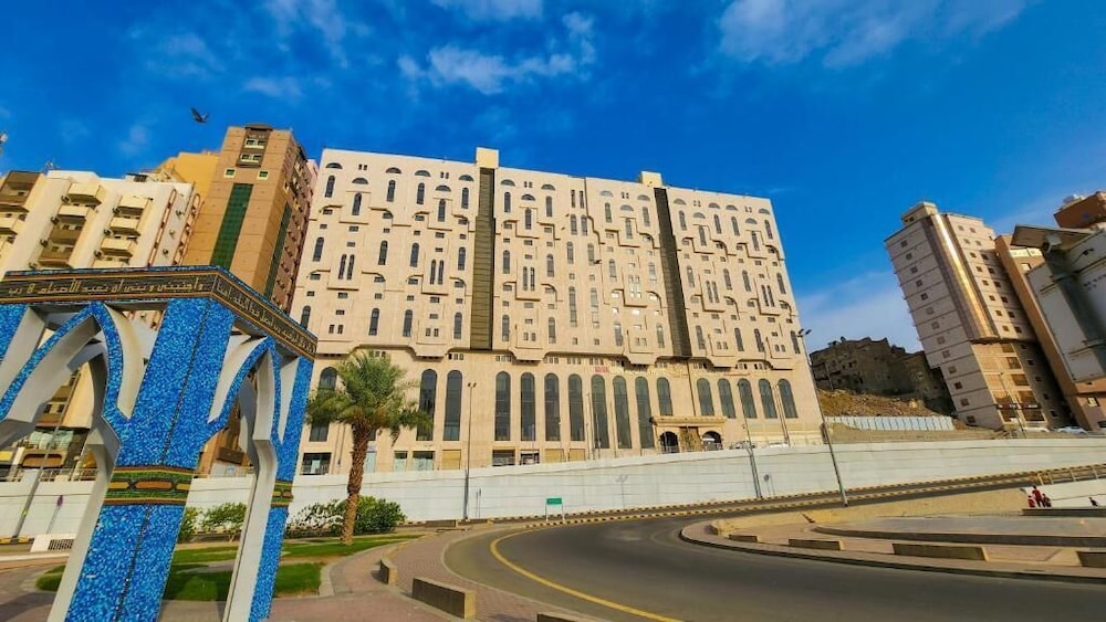ميركيور جراند أم القرى(Misk Umm Al Qura Hotel) 9/38