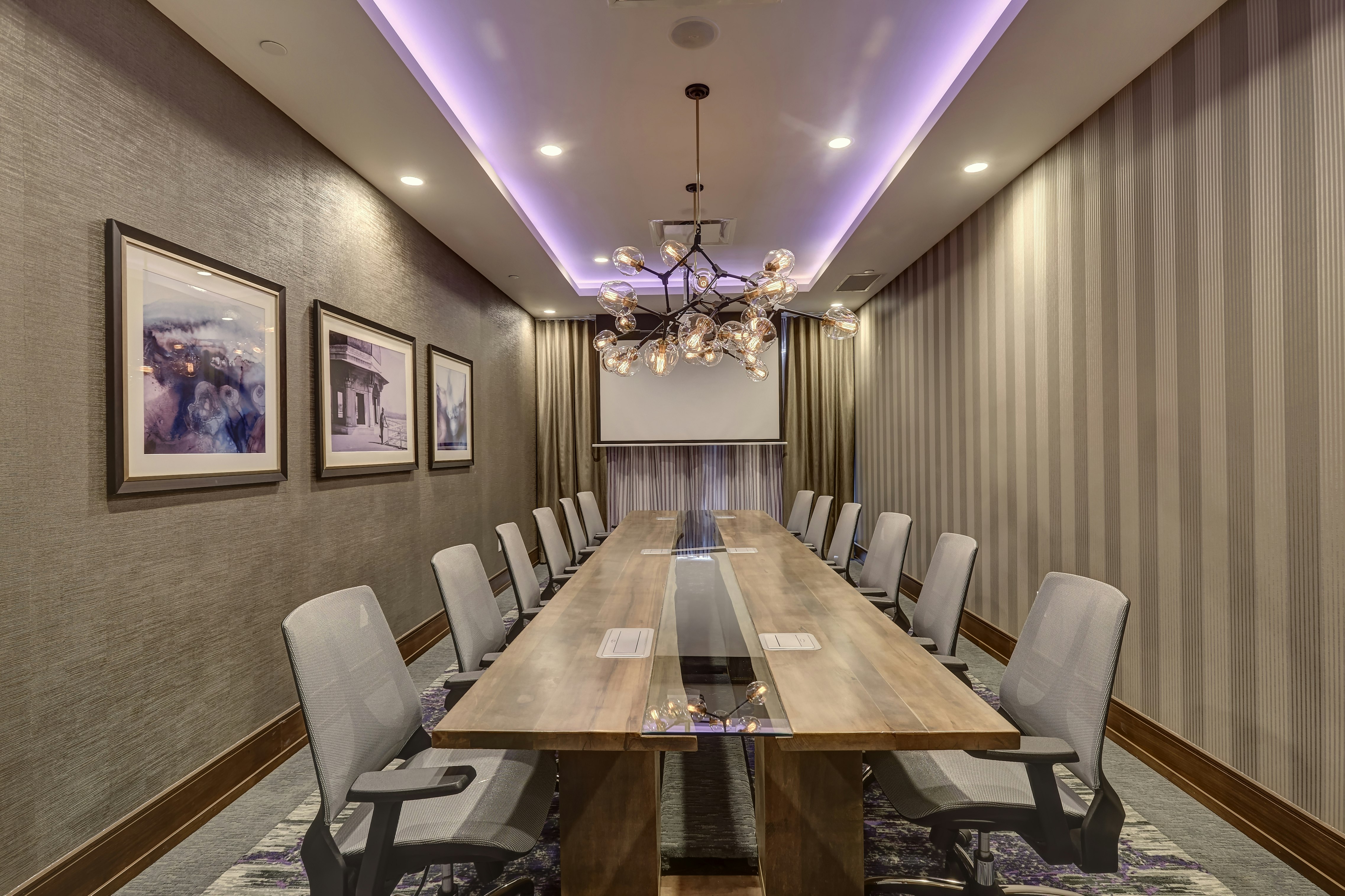 Home2 Suites By Hilton Toronto/Brampton On 62/74
