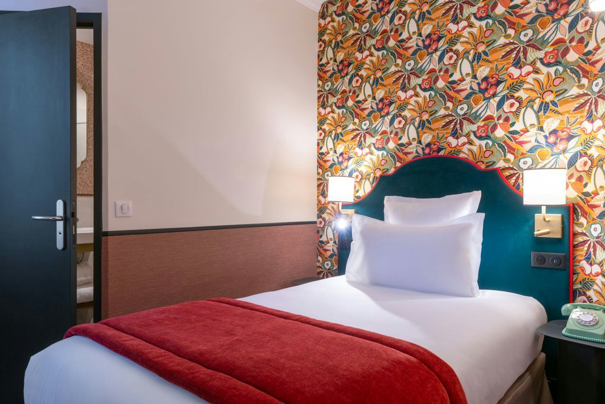 Hotel Brittany Opera 48/57