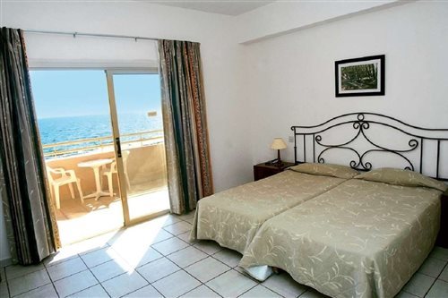 SINGLE ROOM SEA VIEW