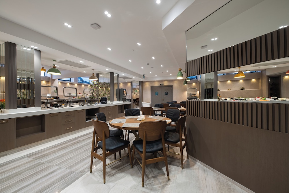 Buke Hotel Bomonti 49/62