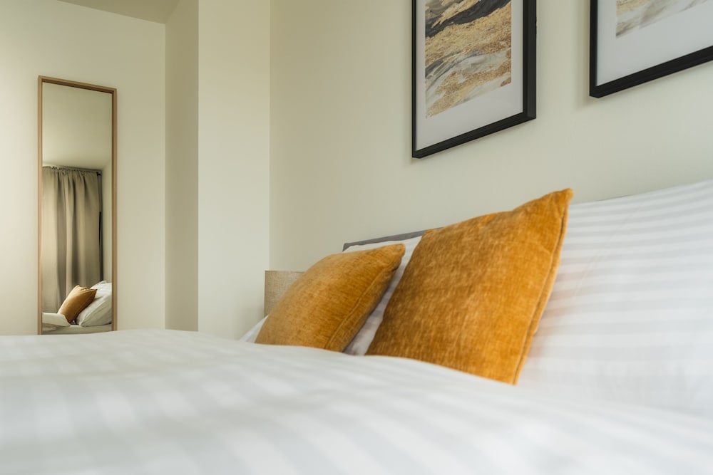 Ambiente Serviced Apartments - Centre 23/50