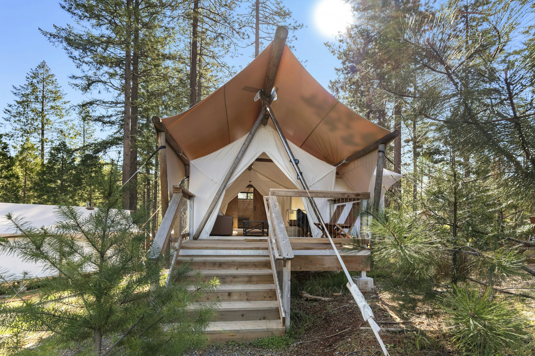 Under Canvas Yosemite 2/50