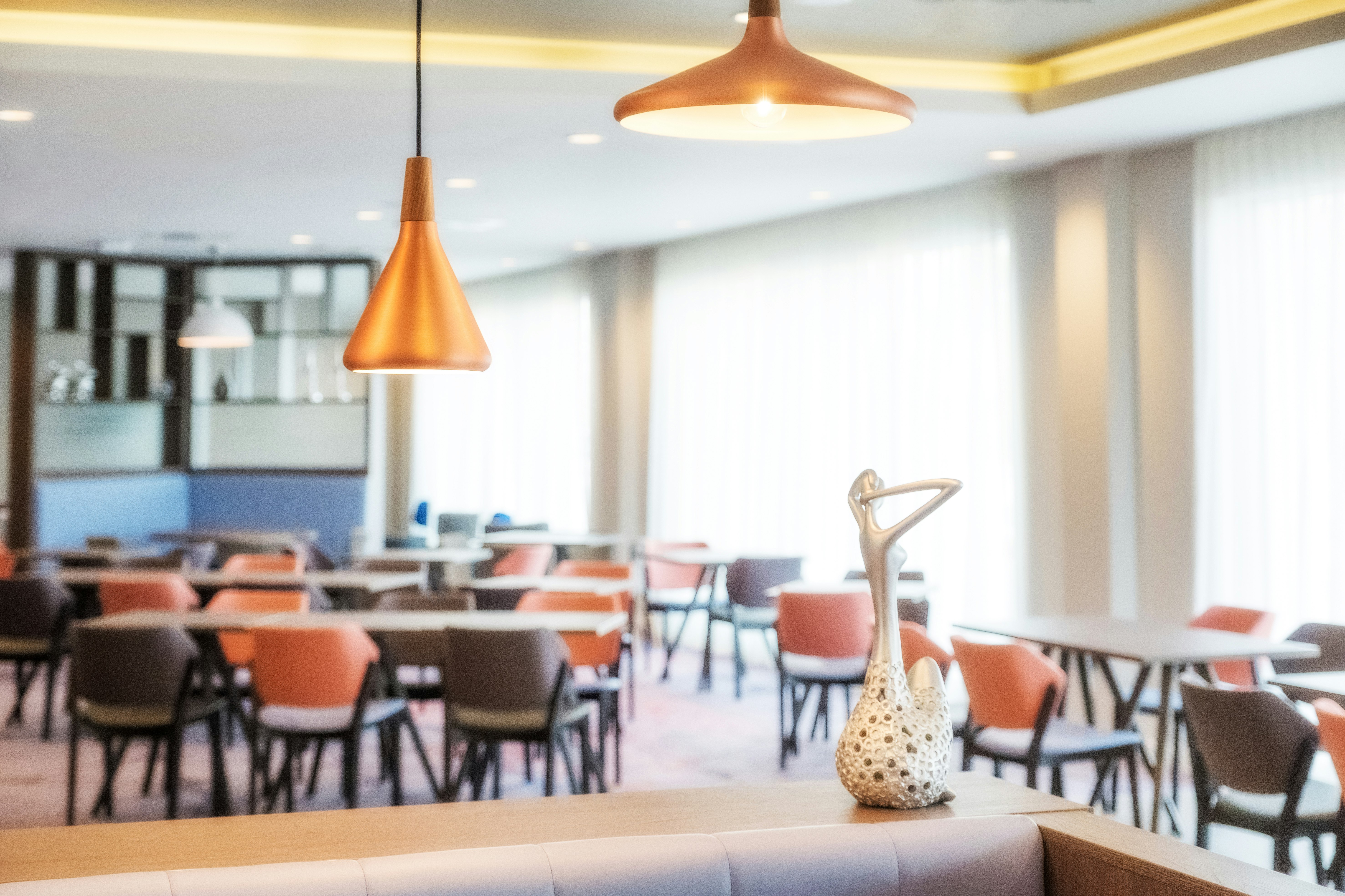 HAMPTON BY HILTON ABERDEEN WESTHILL 18/18