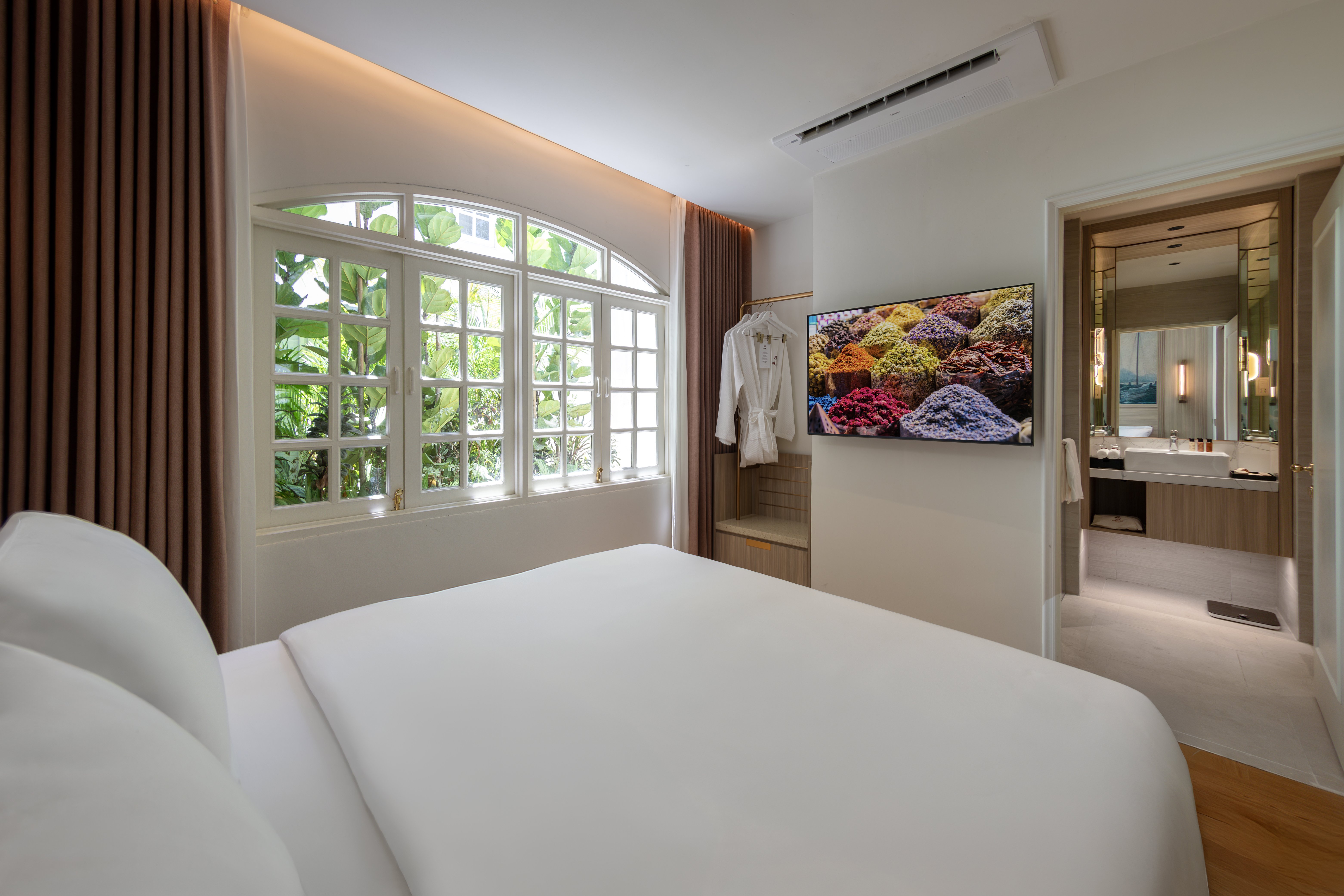 1926 Heritage Hotel by The Unlimited Collection 31/61