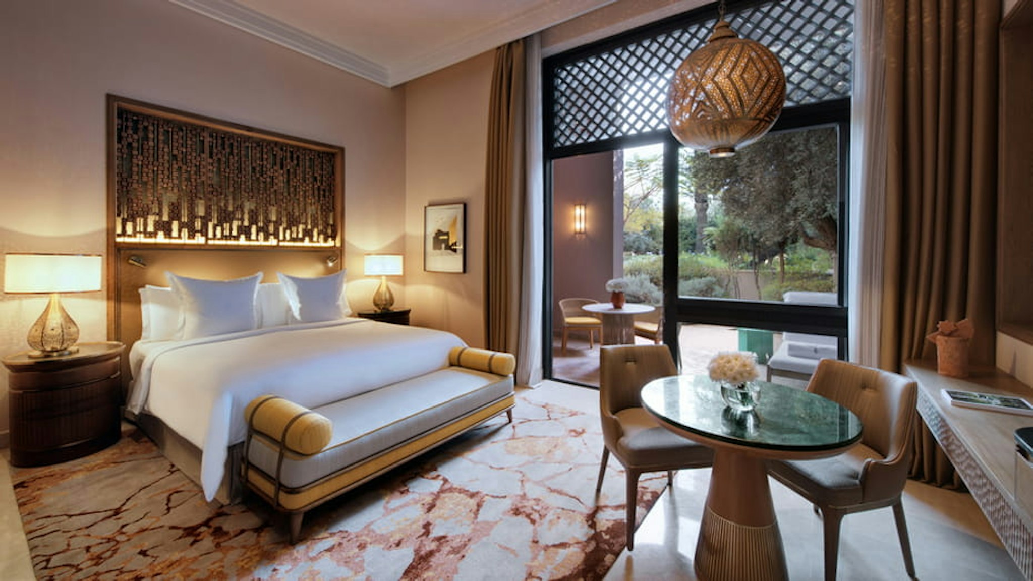 GARDEN, KING BED, PATIO