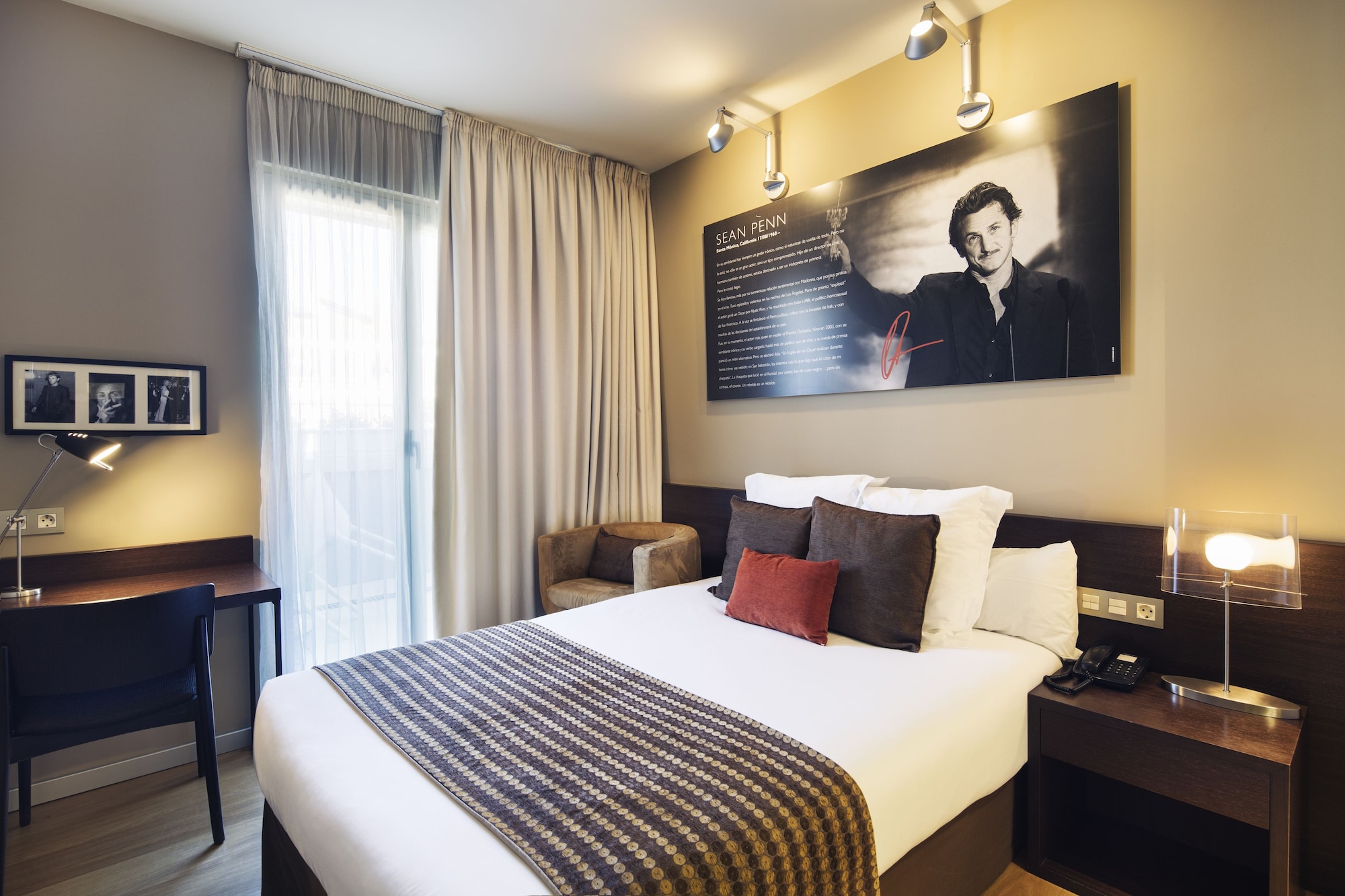 SUPERIOR, DOUBLE BED