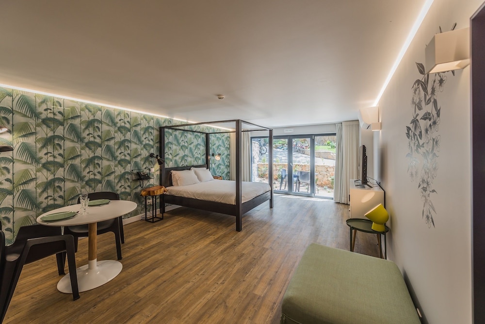 Casa Vela Guest House 60/82