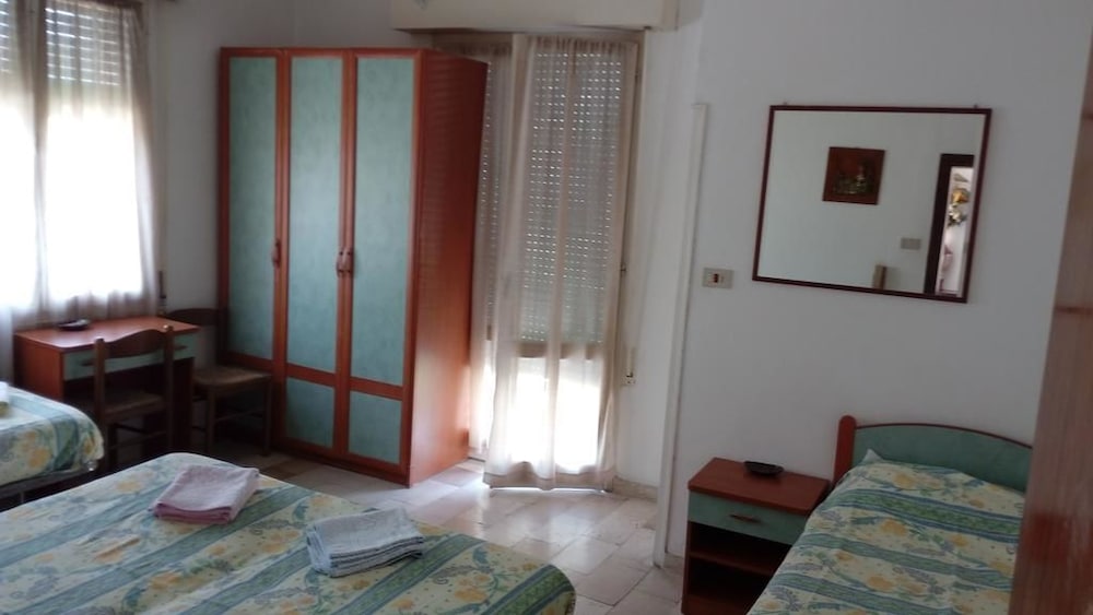 Taormina B&B 12/28