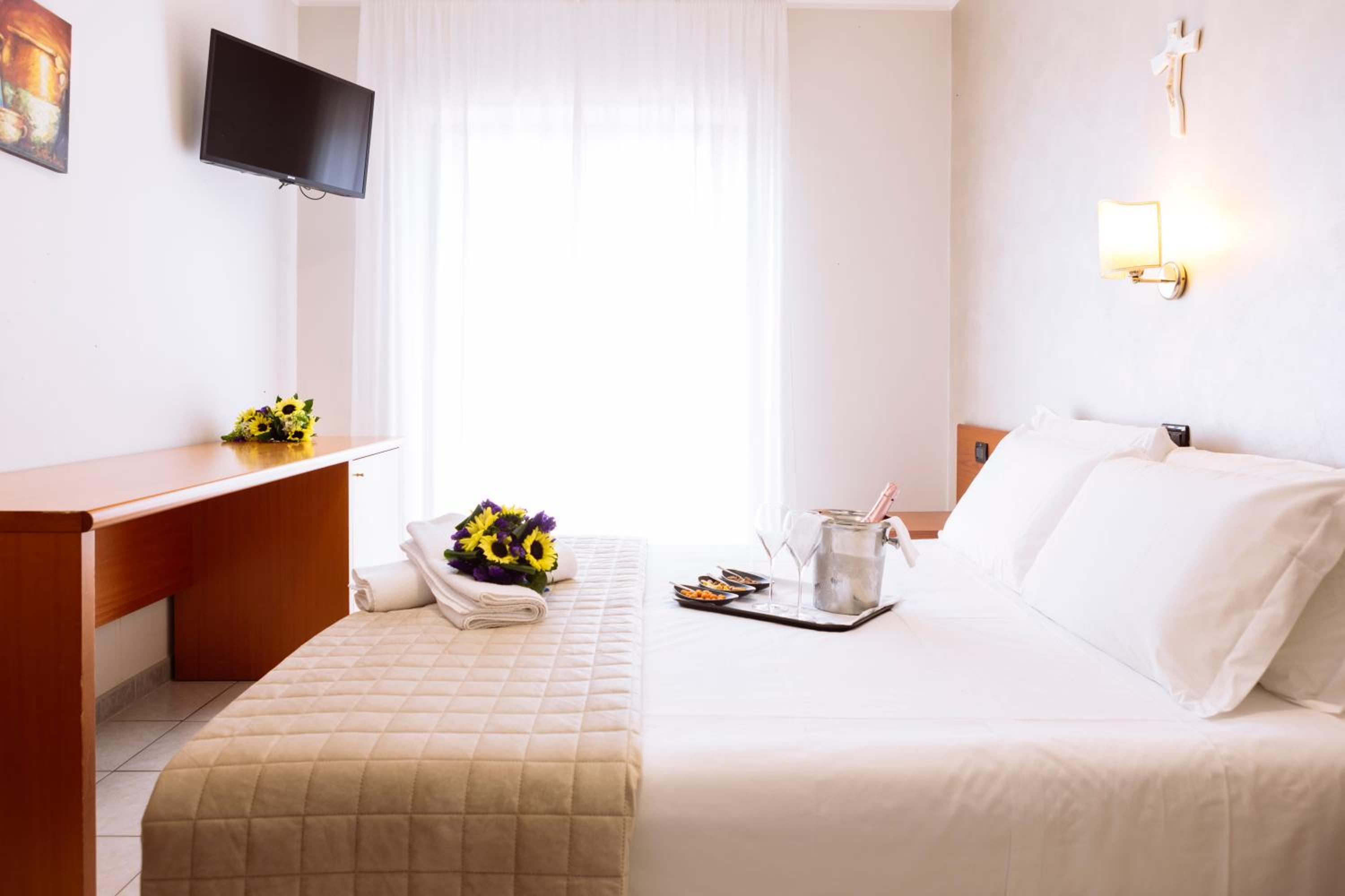 Hotel Leon 18/50