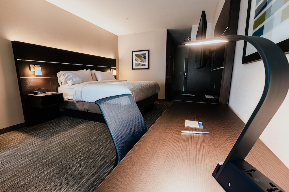 Holiday Inn Express Hotel & Suites Hamburg 18/47