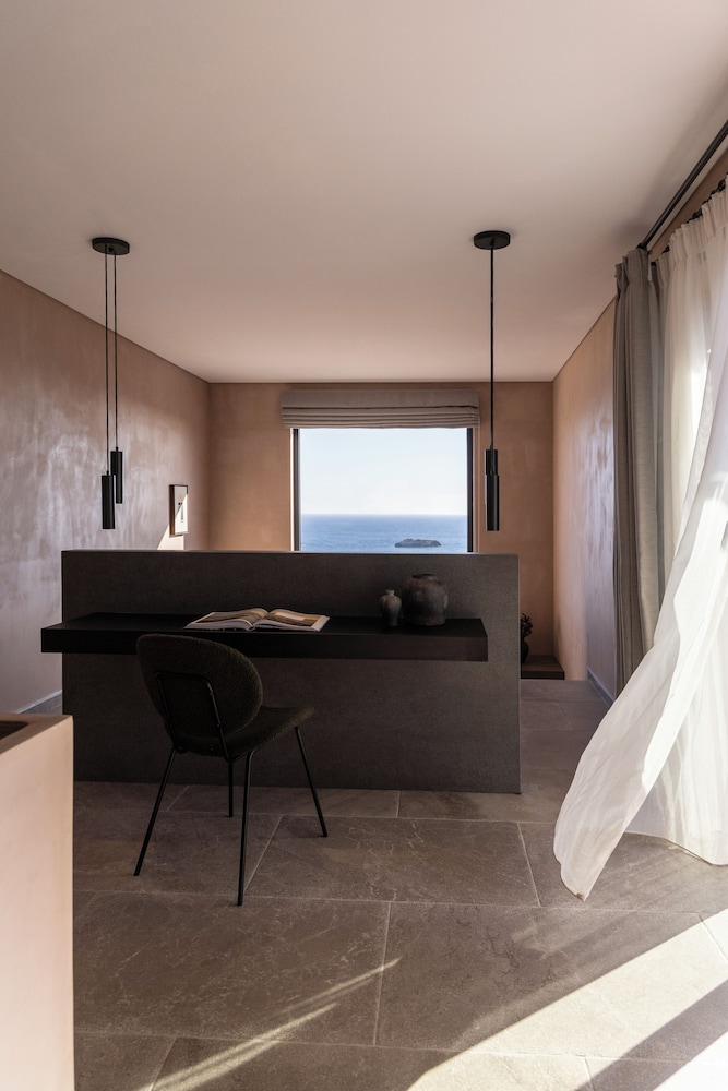 Tetra Resort and Spa 54/67
