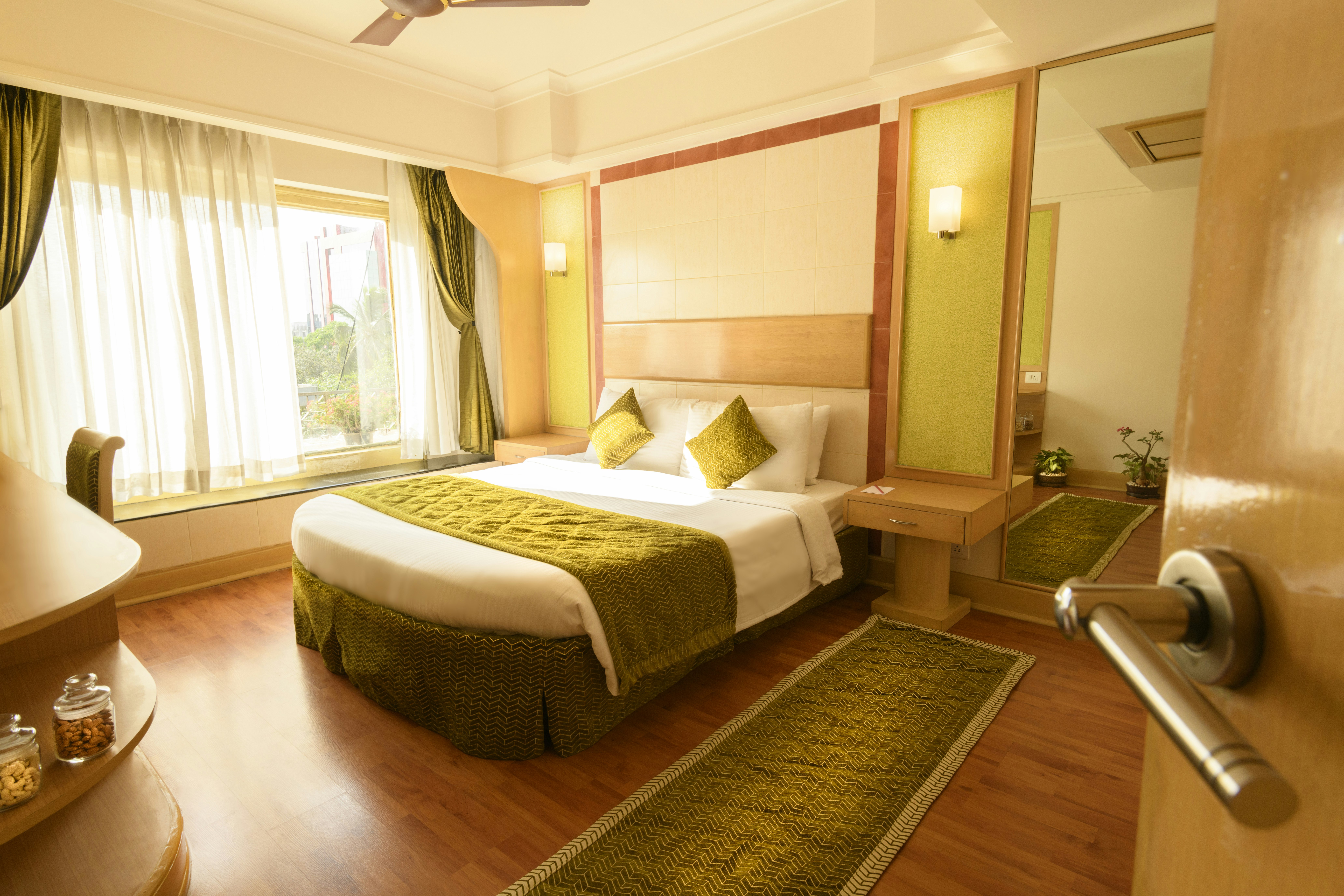 Ira By Orchid Mumbai T2 International Airport Formerly Vits Mumbai 14/55
