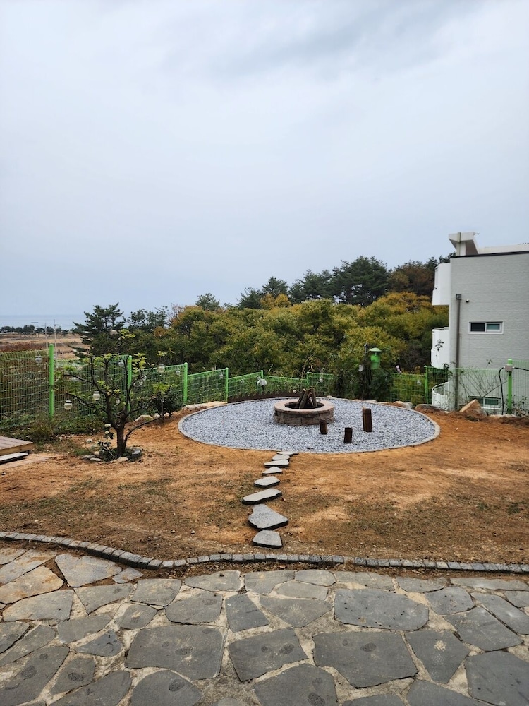 Zio Resort 70/74