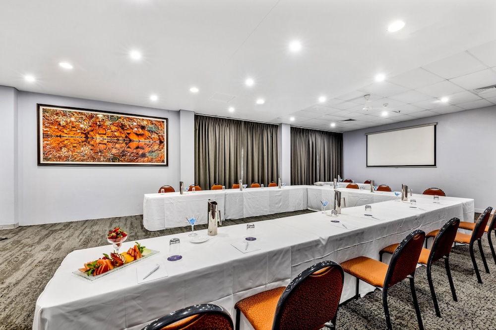 Novotel Darwin CBD 54/64