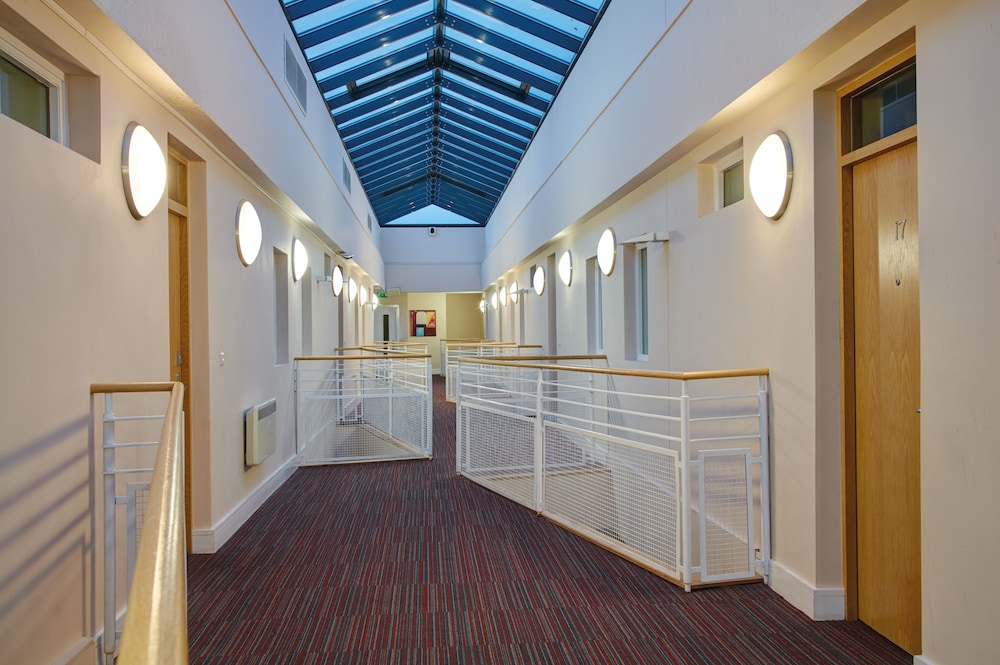 Cordia Serviced Apartments 24/28