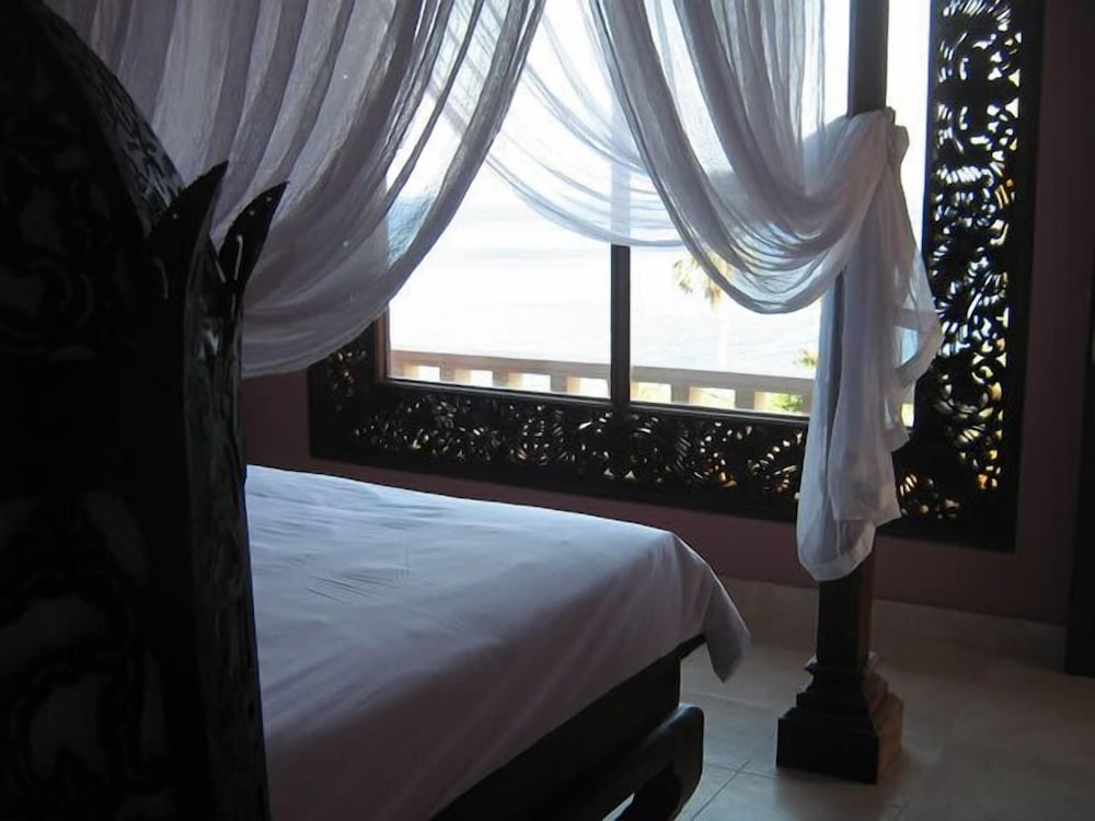 1 BEDROOM, VILLA, OCEAN VIEW