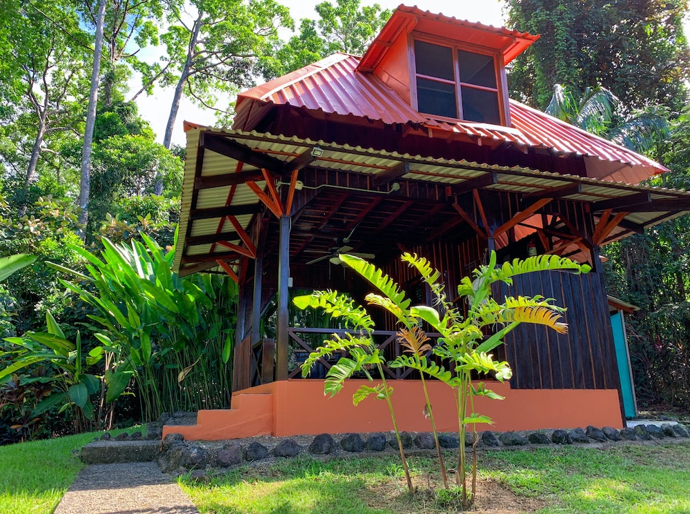 Hotel Las Caletas Lodge 3/50