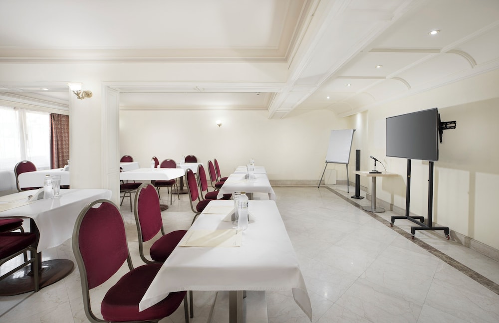 KANZY HOTEL 33/45