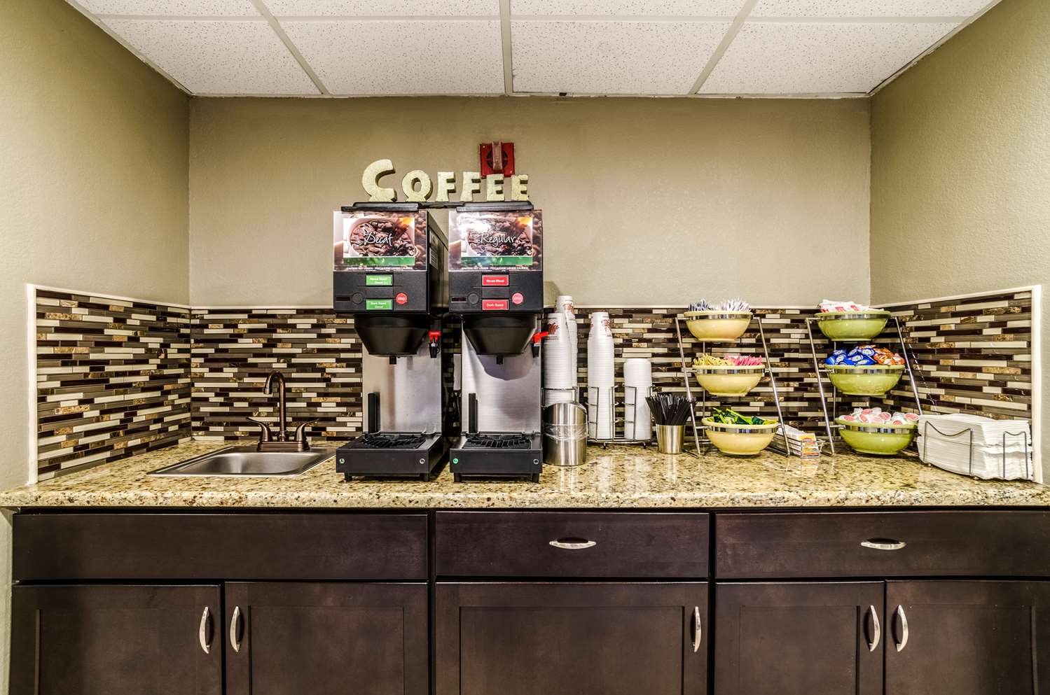 Quality Inn & Suites Winfield 24/44