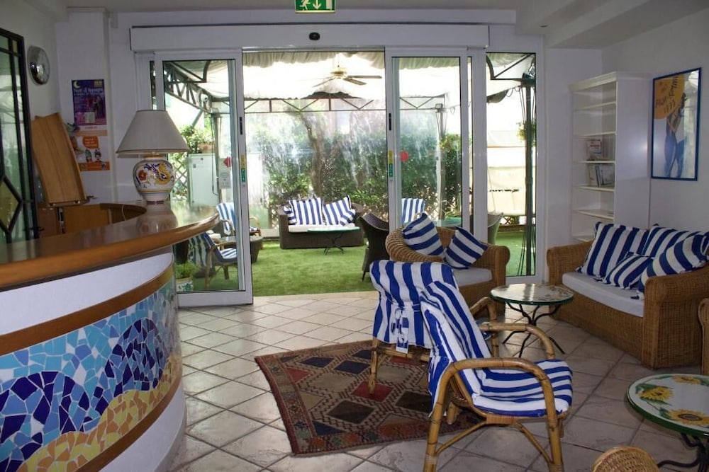 Residence Charles 32/47
