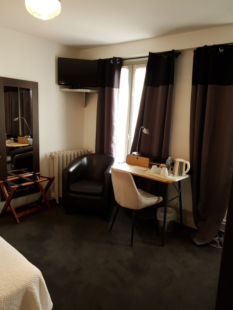 Hotel the Originals Saint Valery Sur Somme La Colonne de Bronze Ex In 54/71