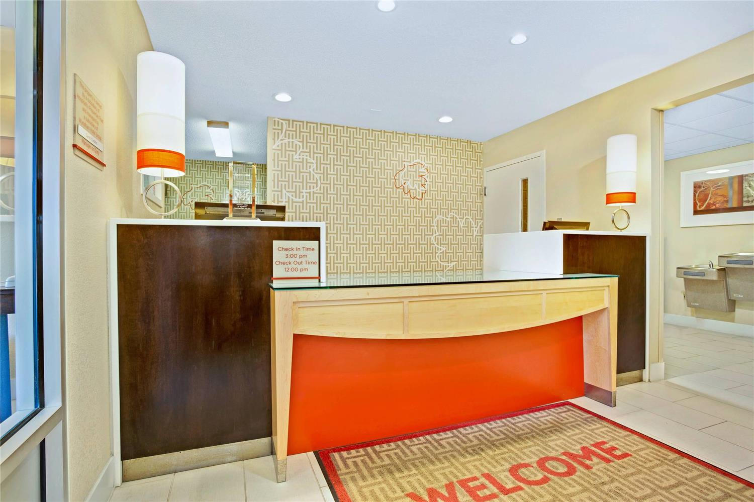 MainStay Suites Cincinnati Blue Ash 2/20
