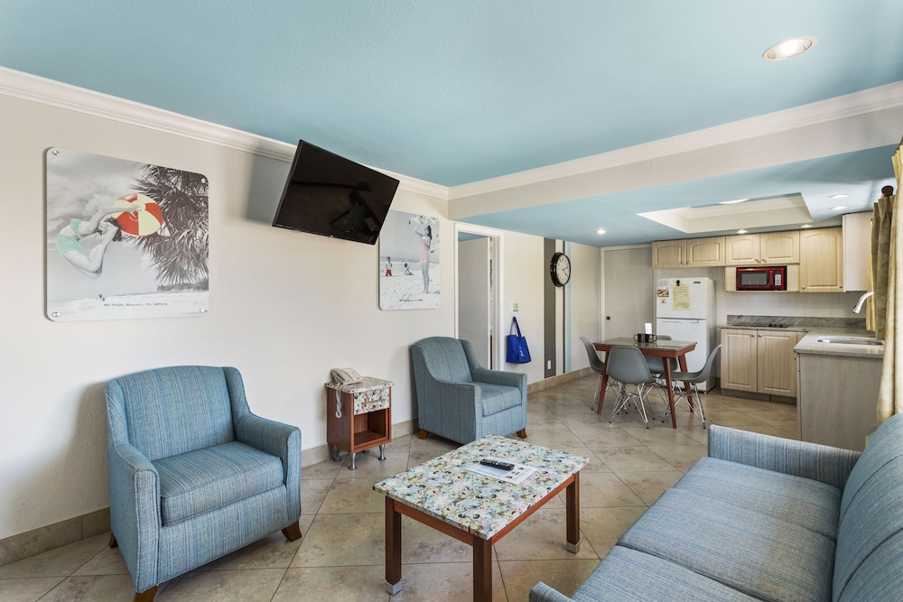 Plaza Beach Hotel Beachfront Resort 23/47