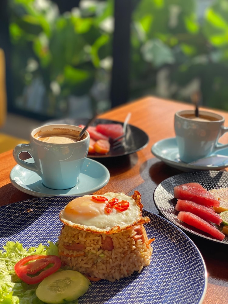 Padinis Villa & Coffee 63/77