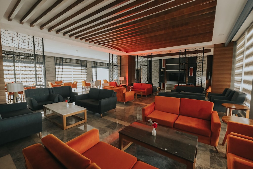 Saturn Palace Resort 16/50