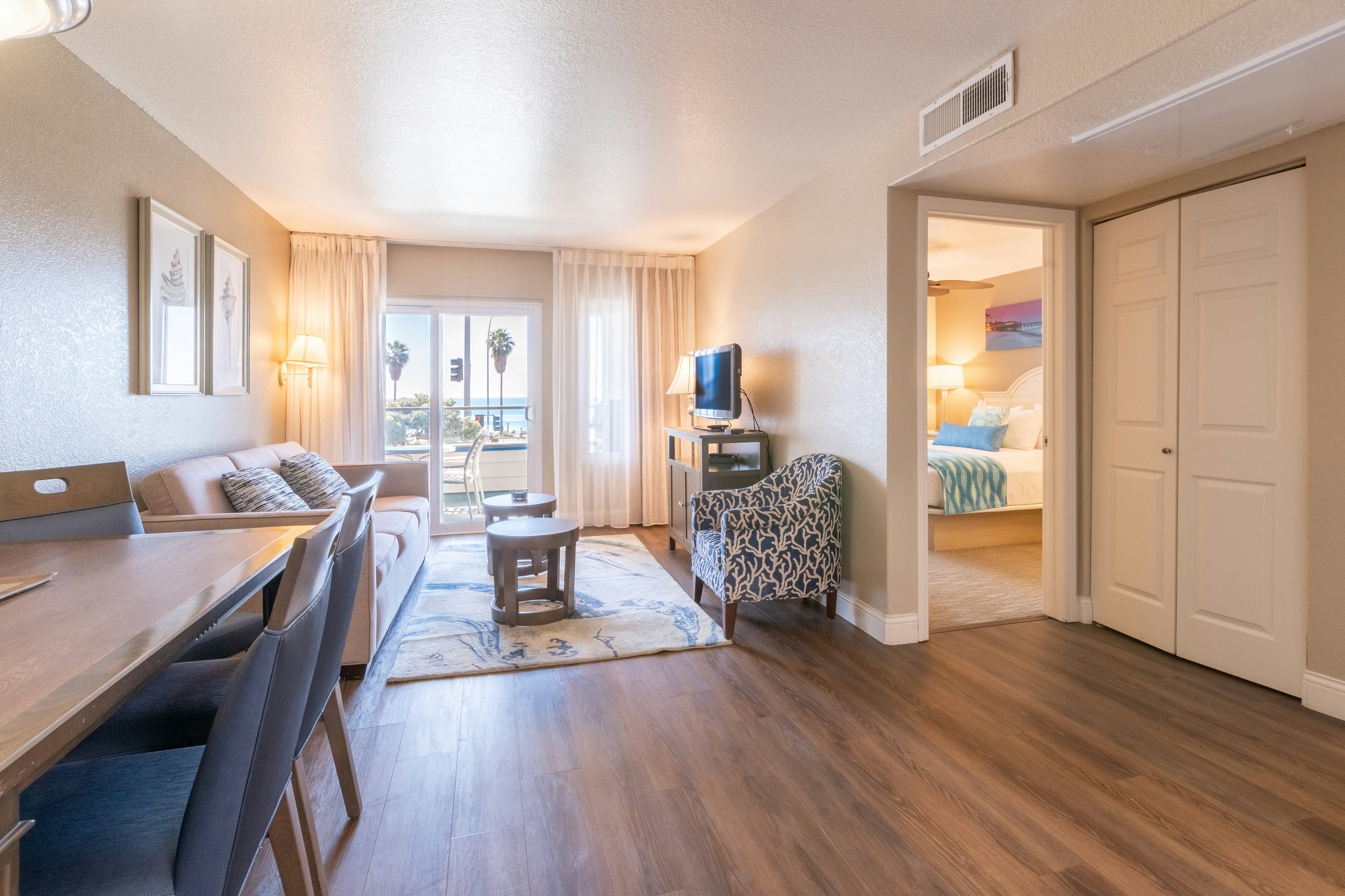 Capistrano Surfside Inn 45/83