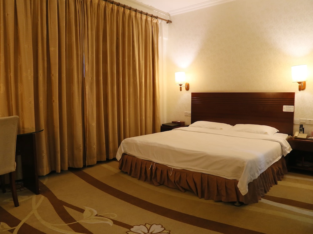 Pazhou Hotel 26/71