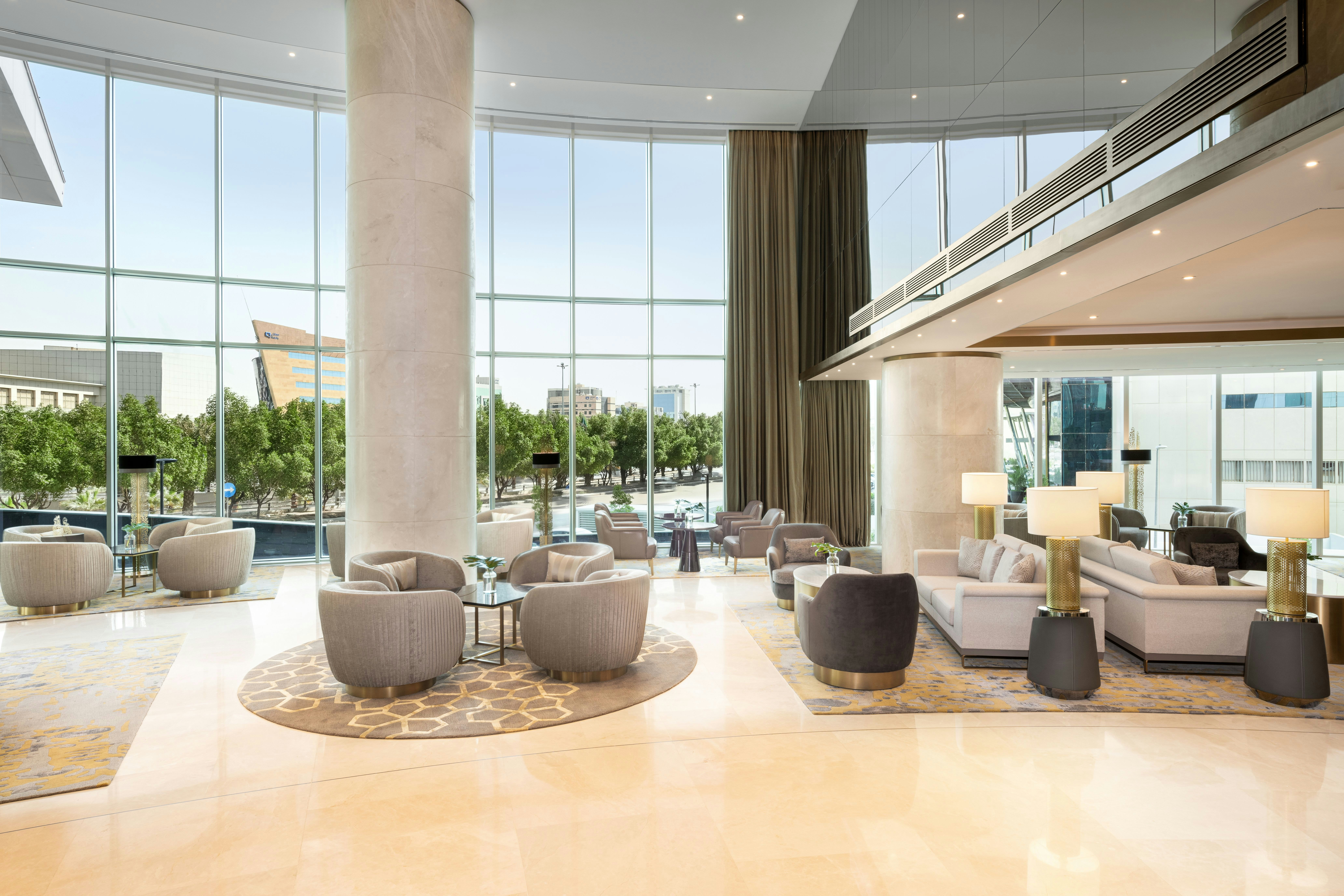 هيلتون الرياض العليا(Hilton Riyadh Olaya) 37/57