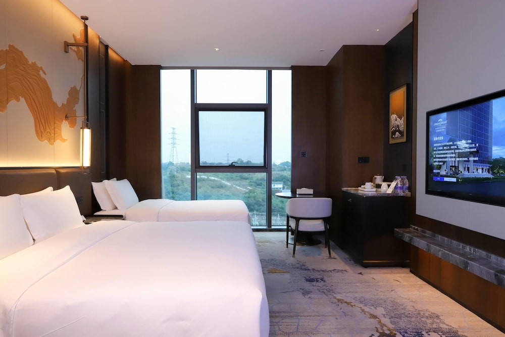 Howard Johnson By Wyndham Guotou Plaza Zigong 14/32