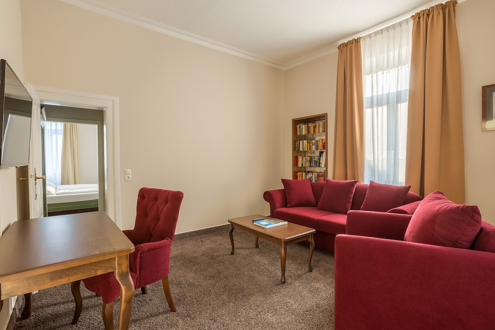 Halbersbacher. Hotel Annaberg 16/50
