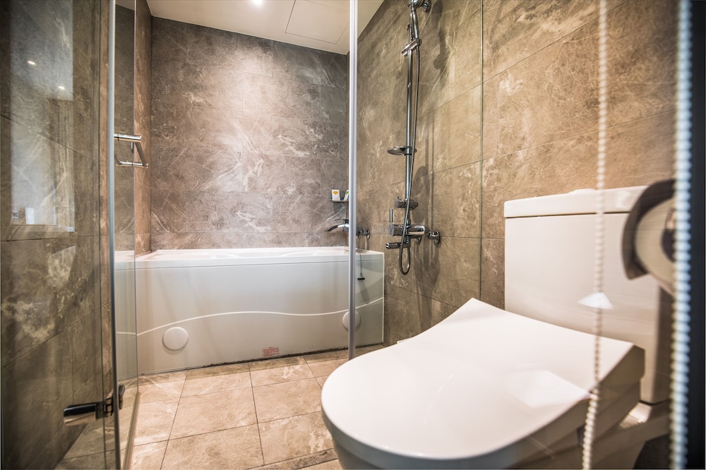 Green World Hotel Songshan 42/62
