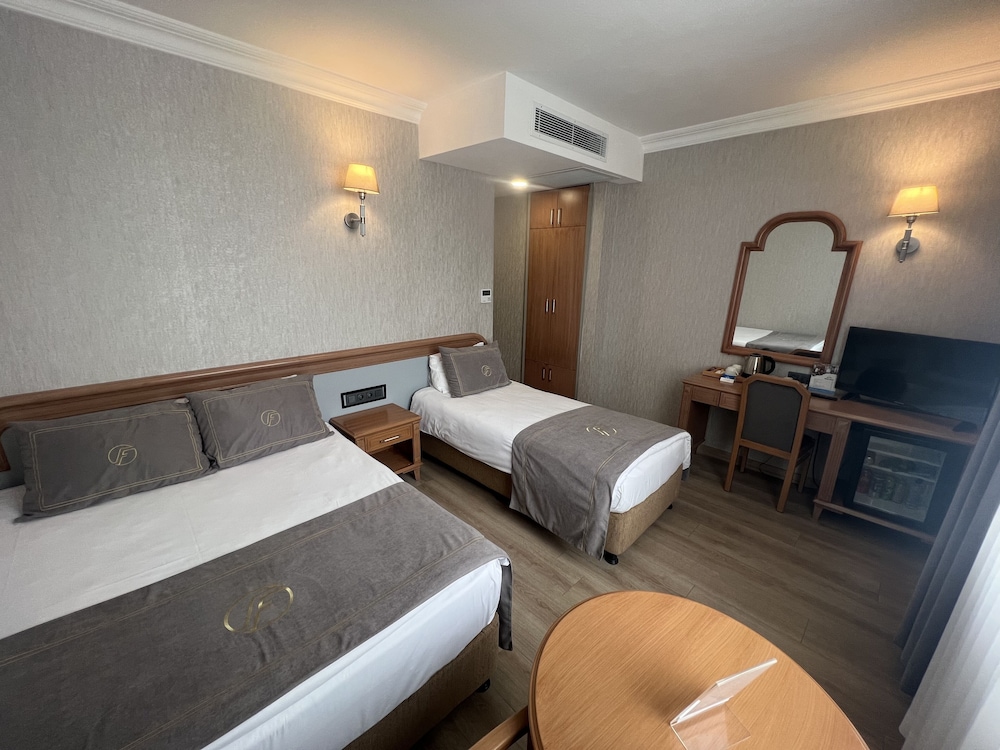 Fuar Hotel 23/50