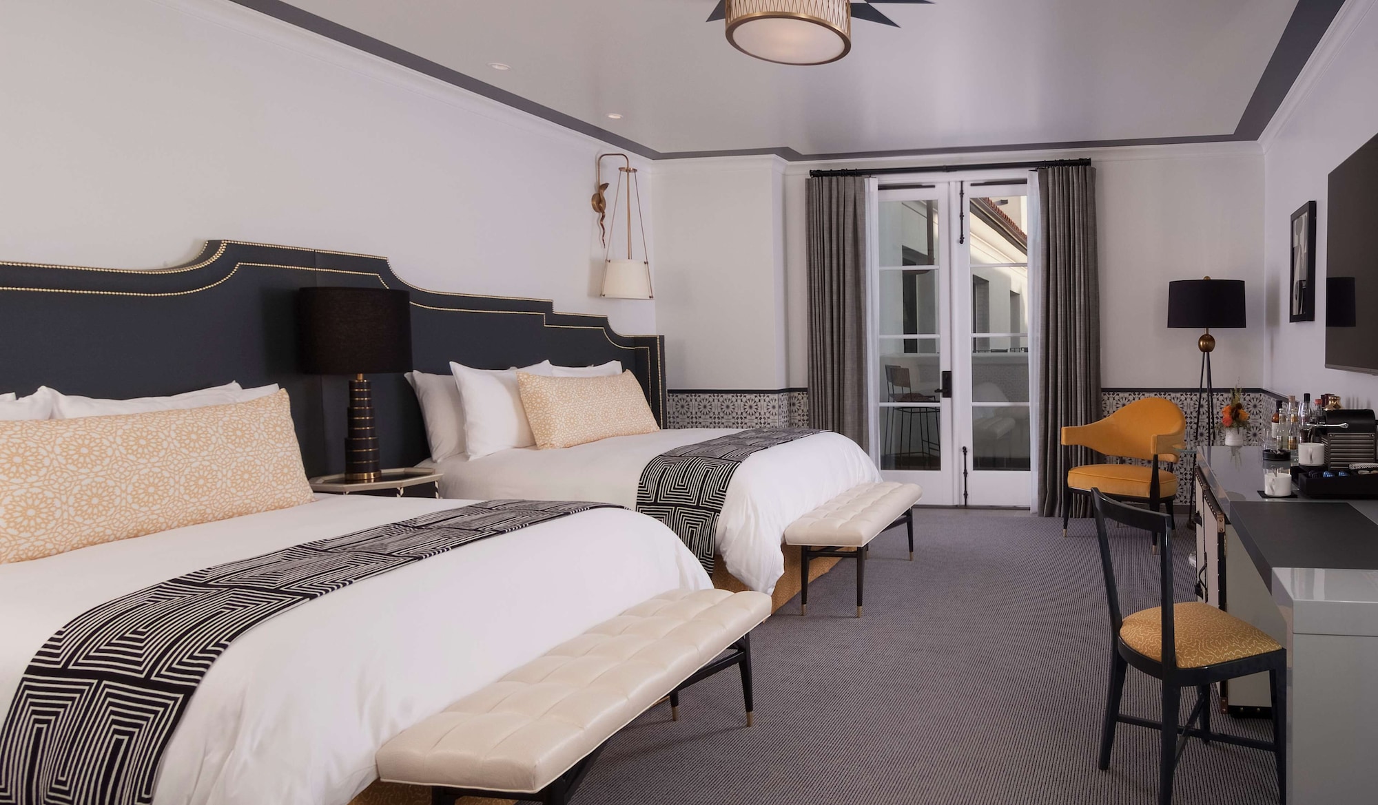 SEVILLA, 2 QUEEN BEDS