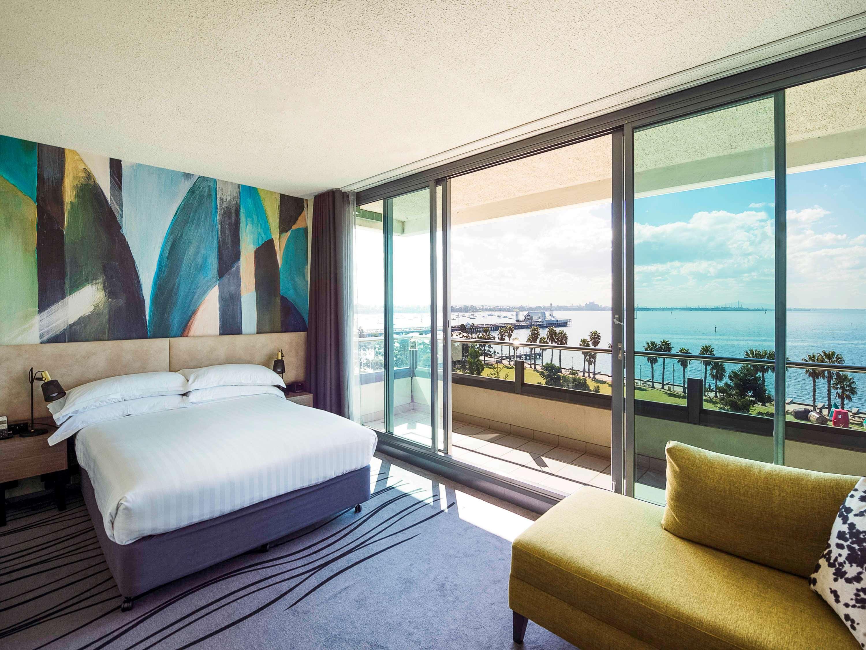 Superior, Double Bed, Bay View
