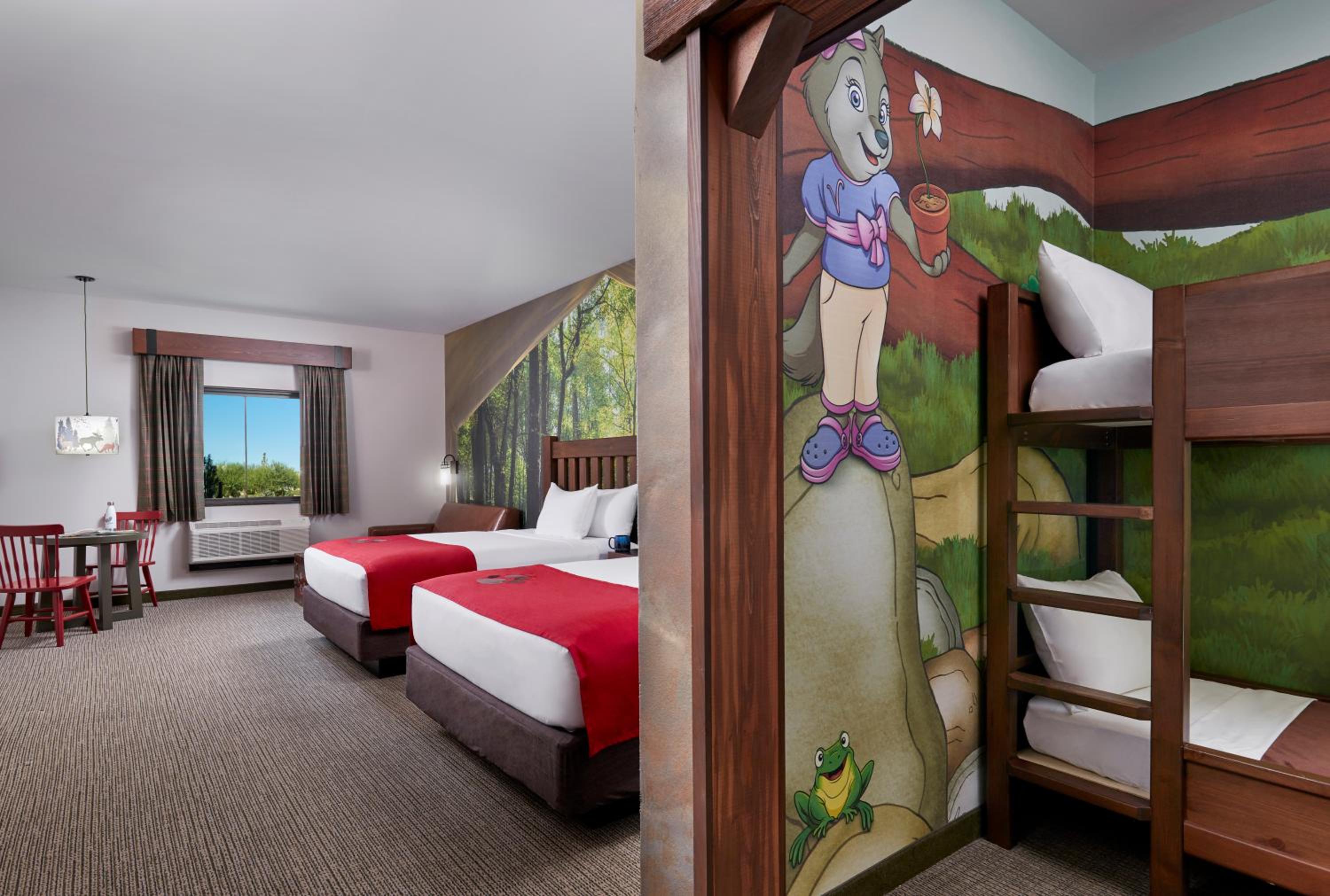 Suite, Den
