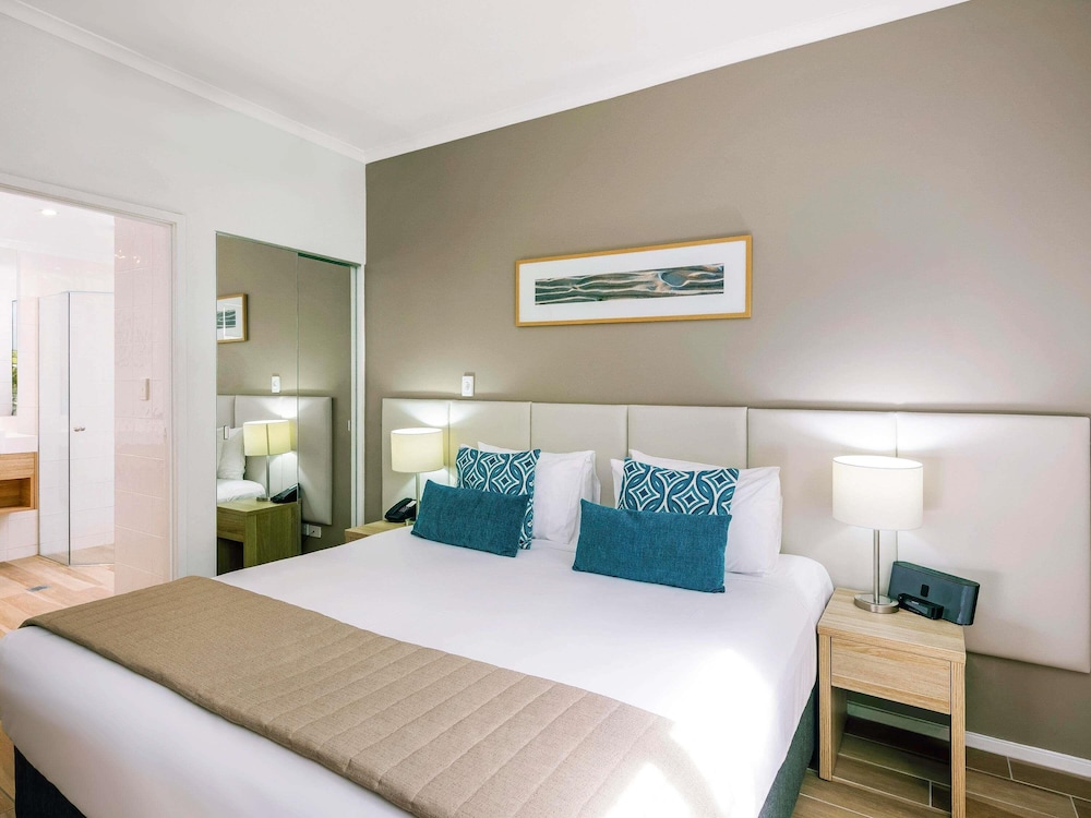 Mantra Portsea Port Douglas 25/62
