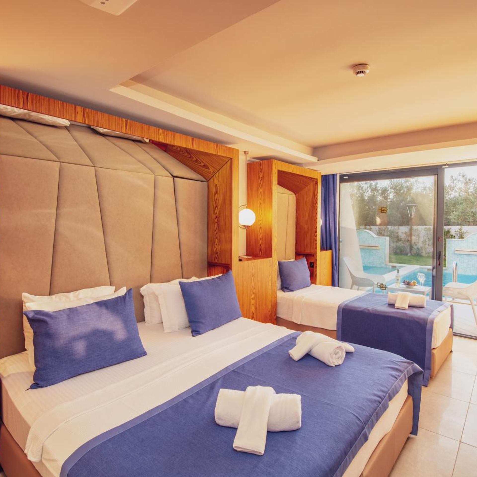 ANNEX PRIVATE POOL ROOM